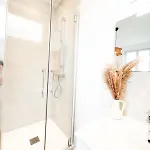 Le Camélia - T2 à100m Plage, Cœur Du Commando