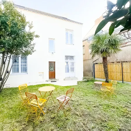 Le Camélia - T2 à100m Plage, Cœur Du Commando